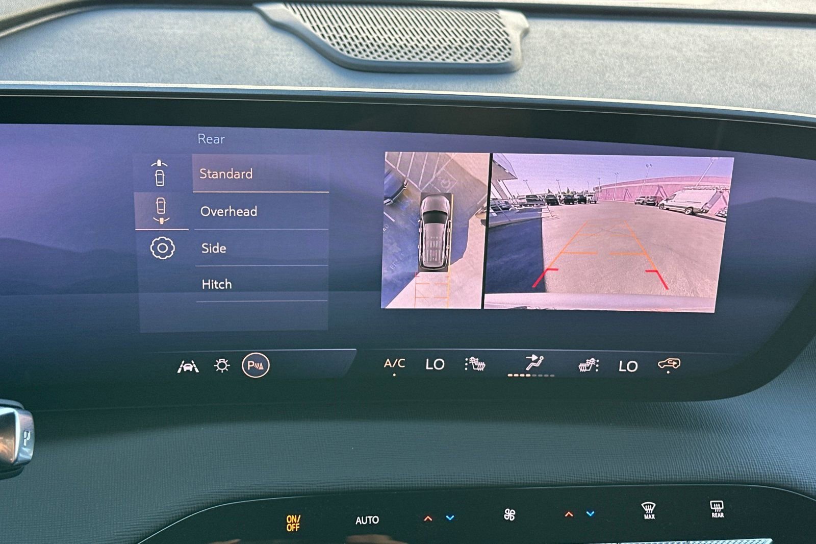 2026 Buick Enclave Sport Touring - Photo 18