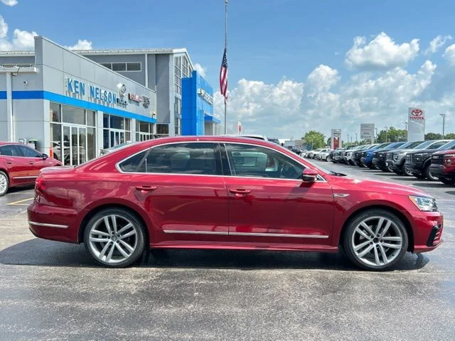 Used 2017 Red Volkswagen 1.8T R-Line image 11