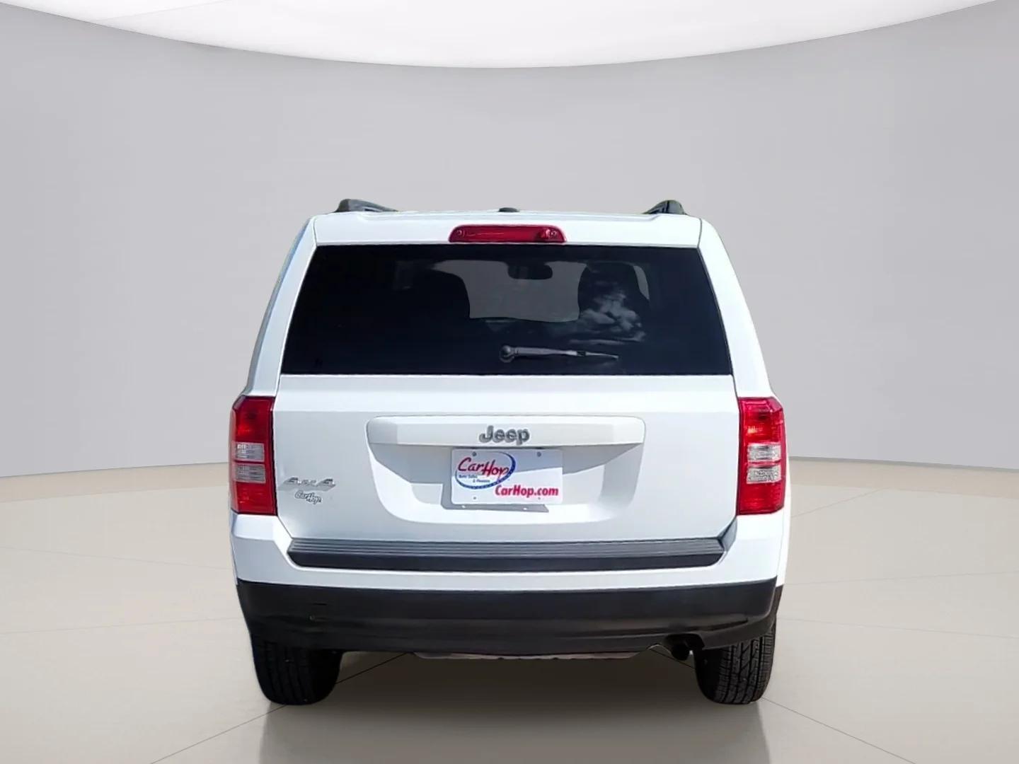 Used 2016 White Jeep SPORT 4WD image 4