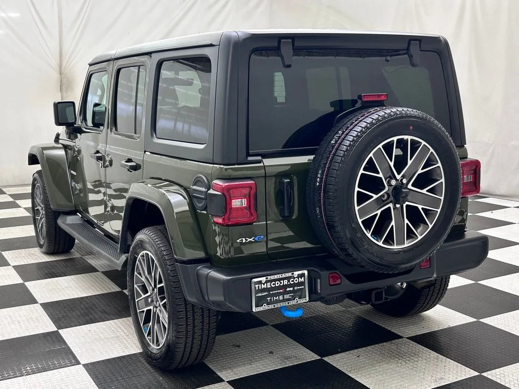 Used 2023 Green Jeep Sahara 4xe image 5
