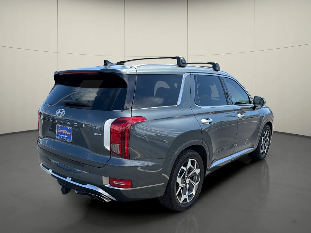 Used 2022 Gray Hyundai Calligraphy image 7