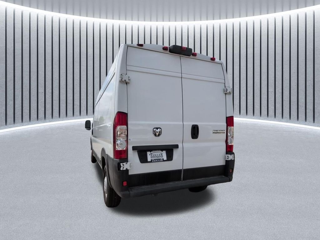 Used 2025 White Ram High Roof image 11