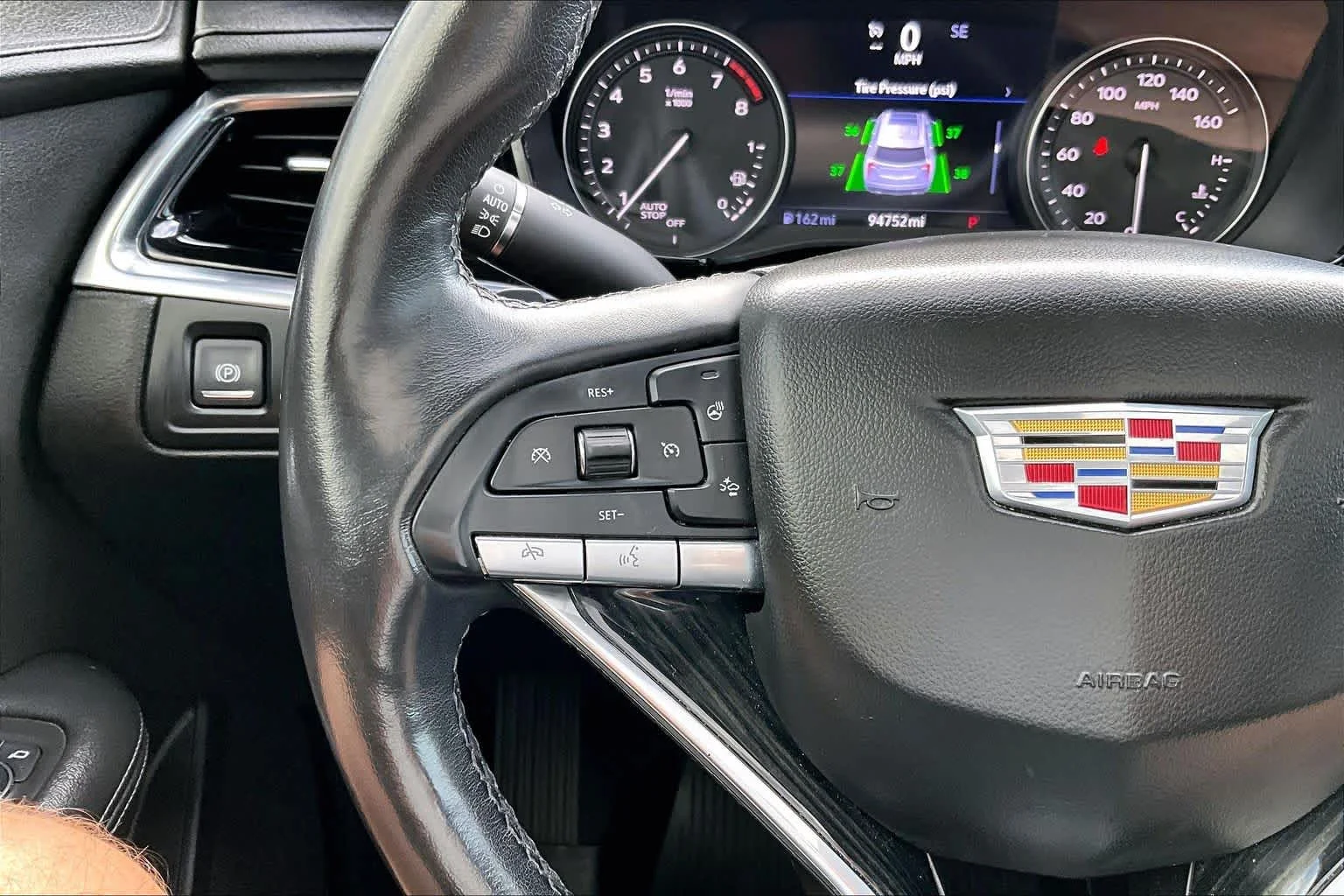 Used 2020 Red Horizon Tintcoat Cadillac FWD Premium Luxury image 24