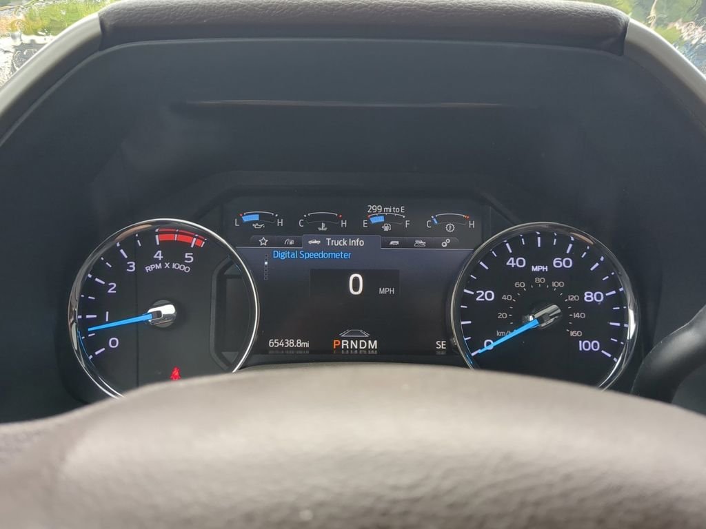 Used 2022 Gray Ford King Ranch image 16