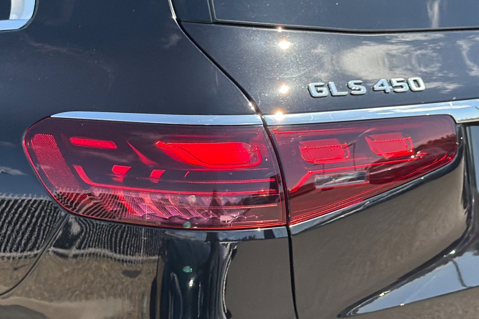 Certified Used 2026 Black Mercedes-Benz GLS 450 image 16