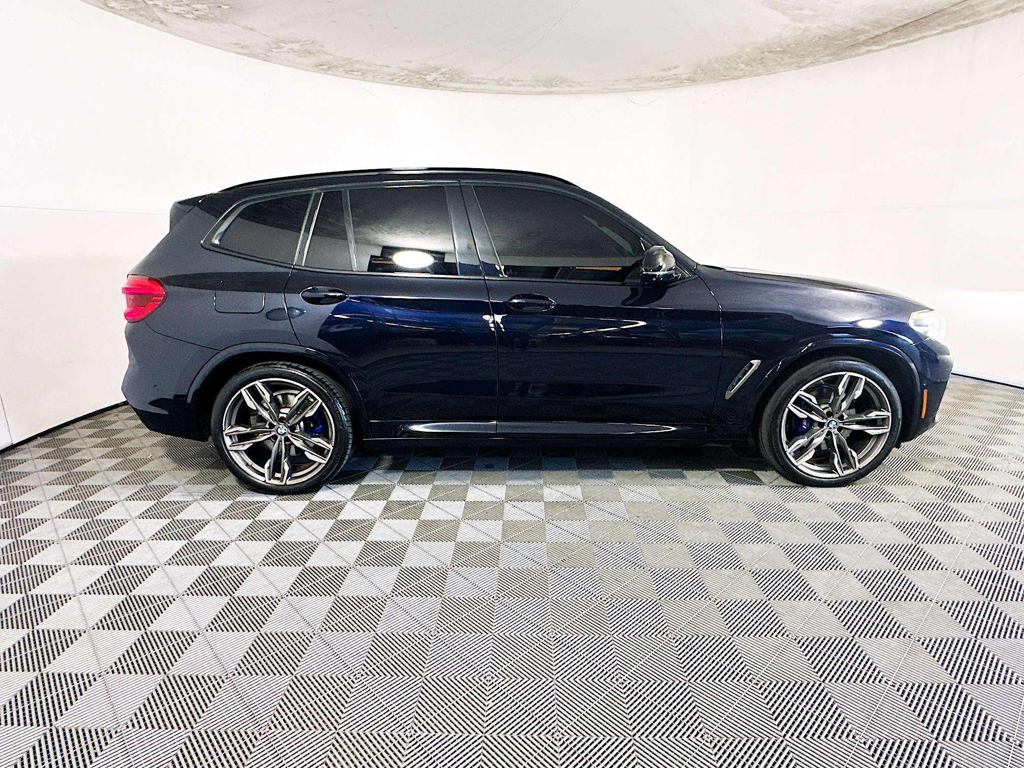 Used 2020 Carbon Black Metallic BMW M40i image 2