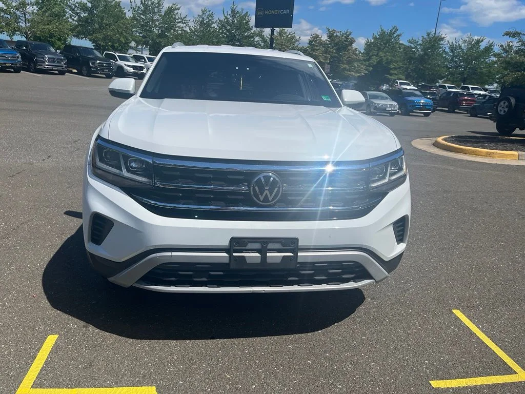 Used 2021 White Volkswagen 2.0T S image 2