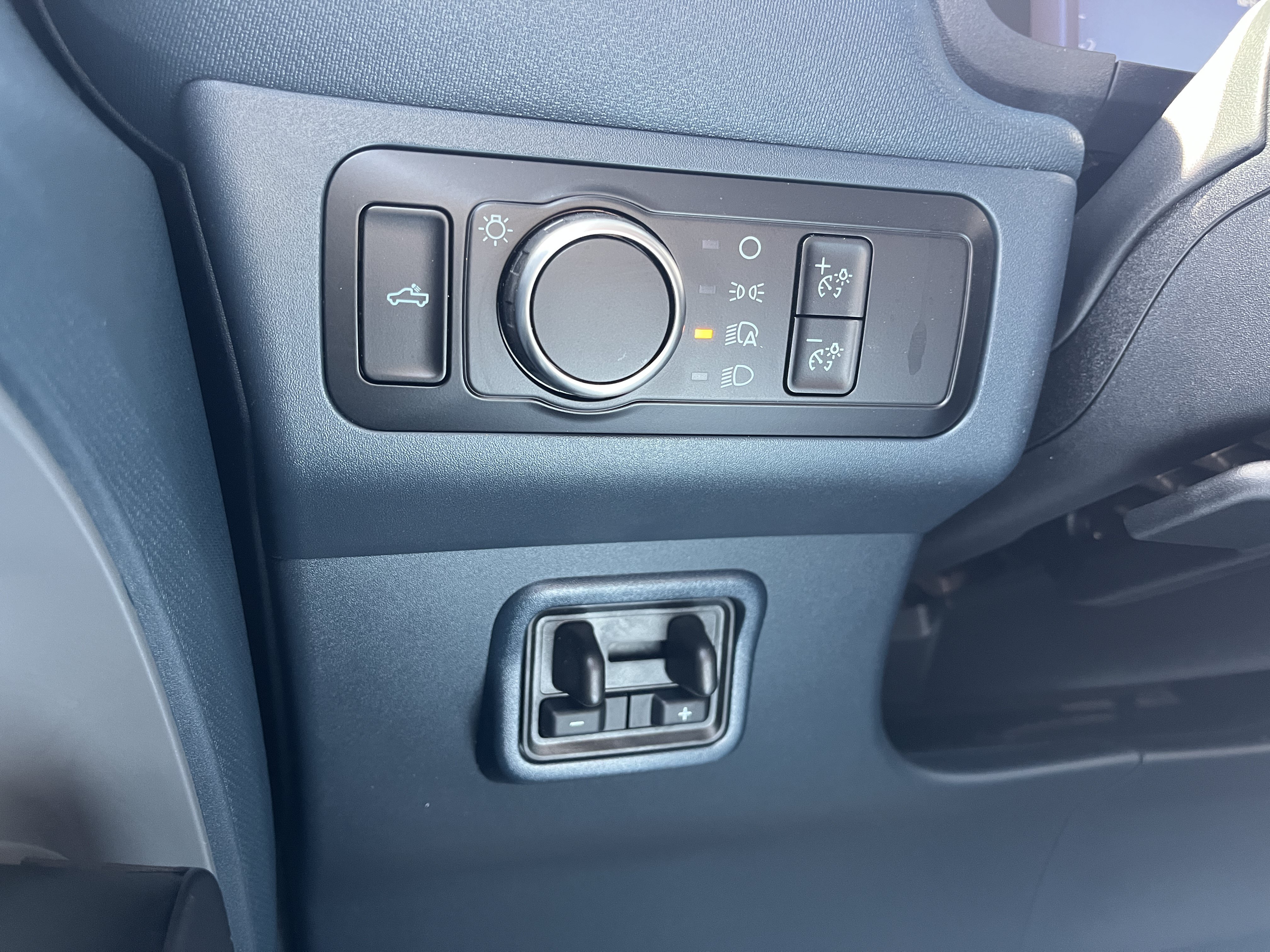 New 2026 Orange Fury Metallic Tri-Coat Ford XLT image 19