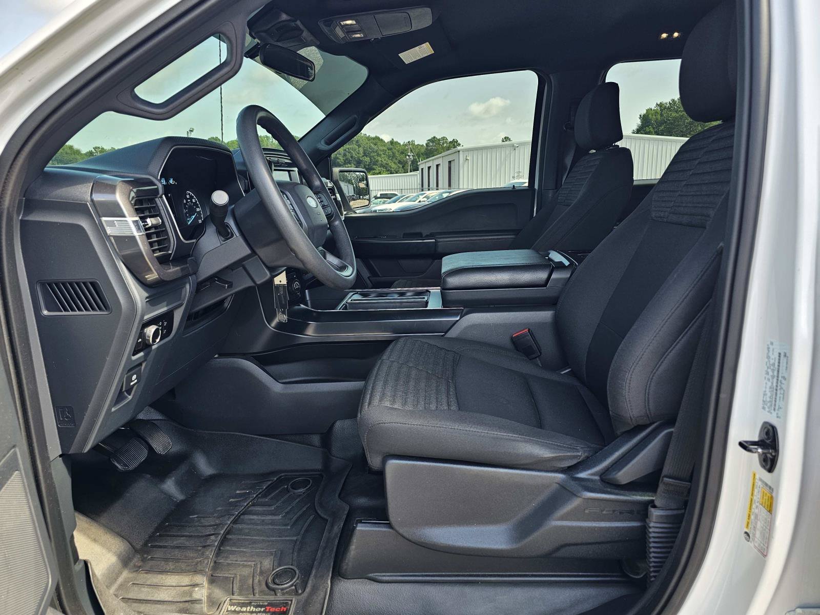 2023 Ford F-150 XL - Photo 17