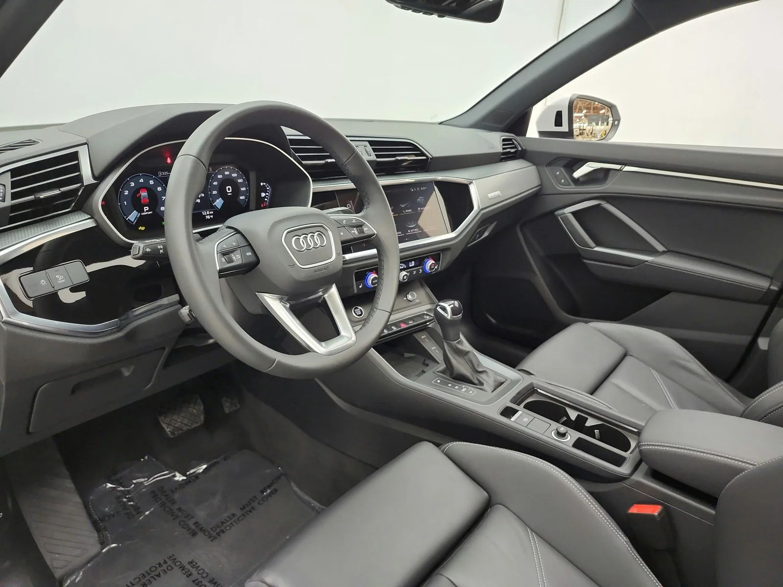 Used 2025 Glacier White Metallic Audi S line Premium image 12