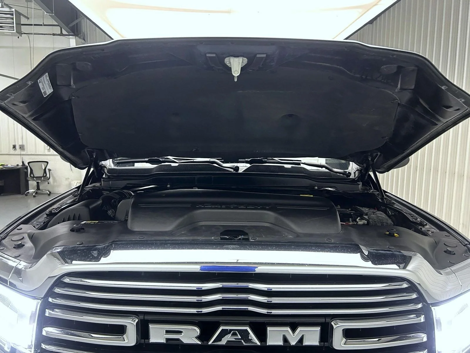 Used 2019 Gray Ram Laramie image 24