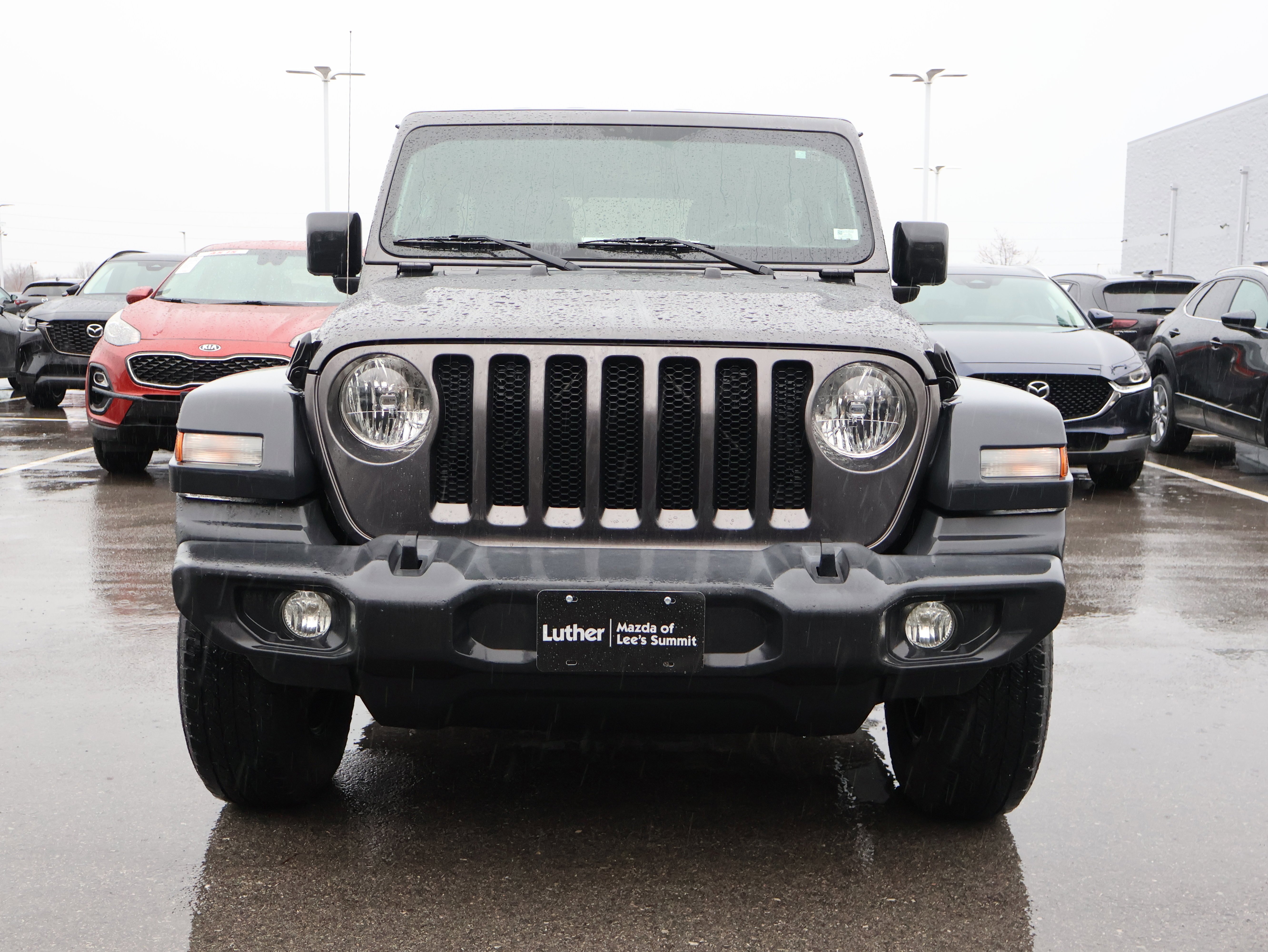 Used 2018 Jeep All-New Wrangler Unlimited Sport with VIN 1C4HJXDGXJW142127 for sale in Kansas City