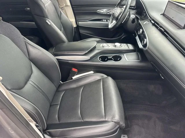 Used 2023 Silver Genesis Advanced image 14
