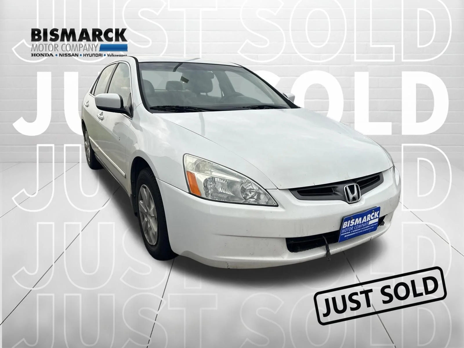 Used 2004 Honda Accord LX with VIN 1HGCM56364A069292 for sale in Bismarck, ND