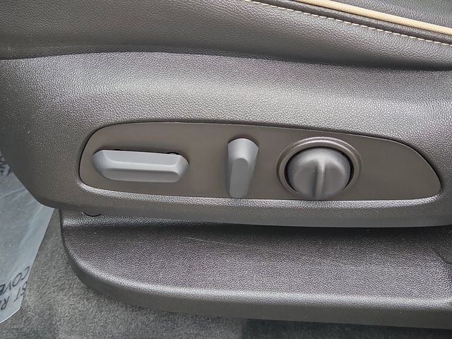 Used 2023 Sterling Gray Metallic Chevrolet Premier image 20