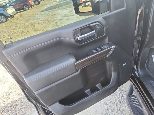 Used 2020 Black Chevrolet LT Trail Boss image 10
