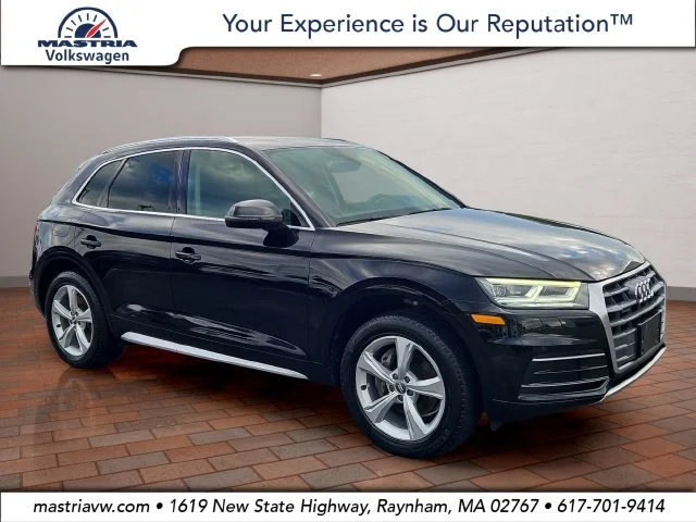2020 Audi Q5 Premium Plus