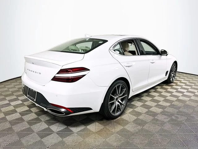 New 2026 White Genesis 2.5T Prestige image 4