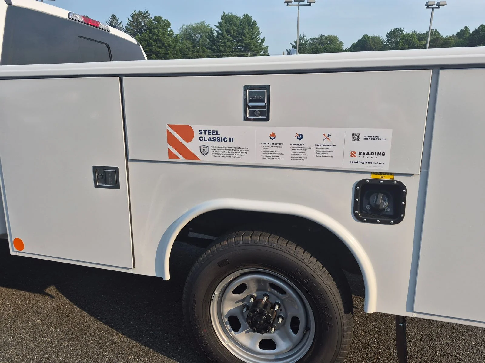 New 2026 Oxford White Ford XL SERVICE BODY image 2