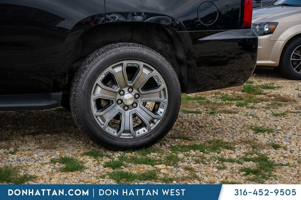 Used 2017 Black Chevrolet LT image 39