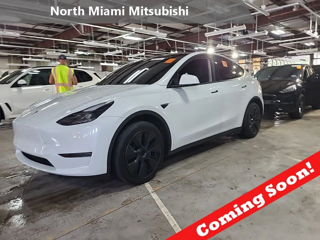 2024 Tesla Model Y Long Range Rear Wheel Drive's photo