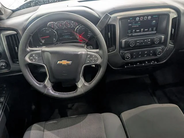 Used 2018 White Chevrolet LT image 13