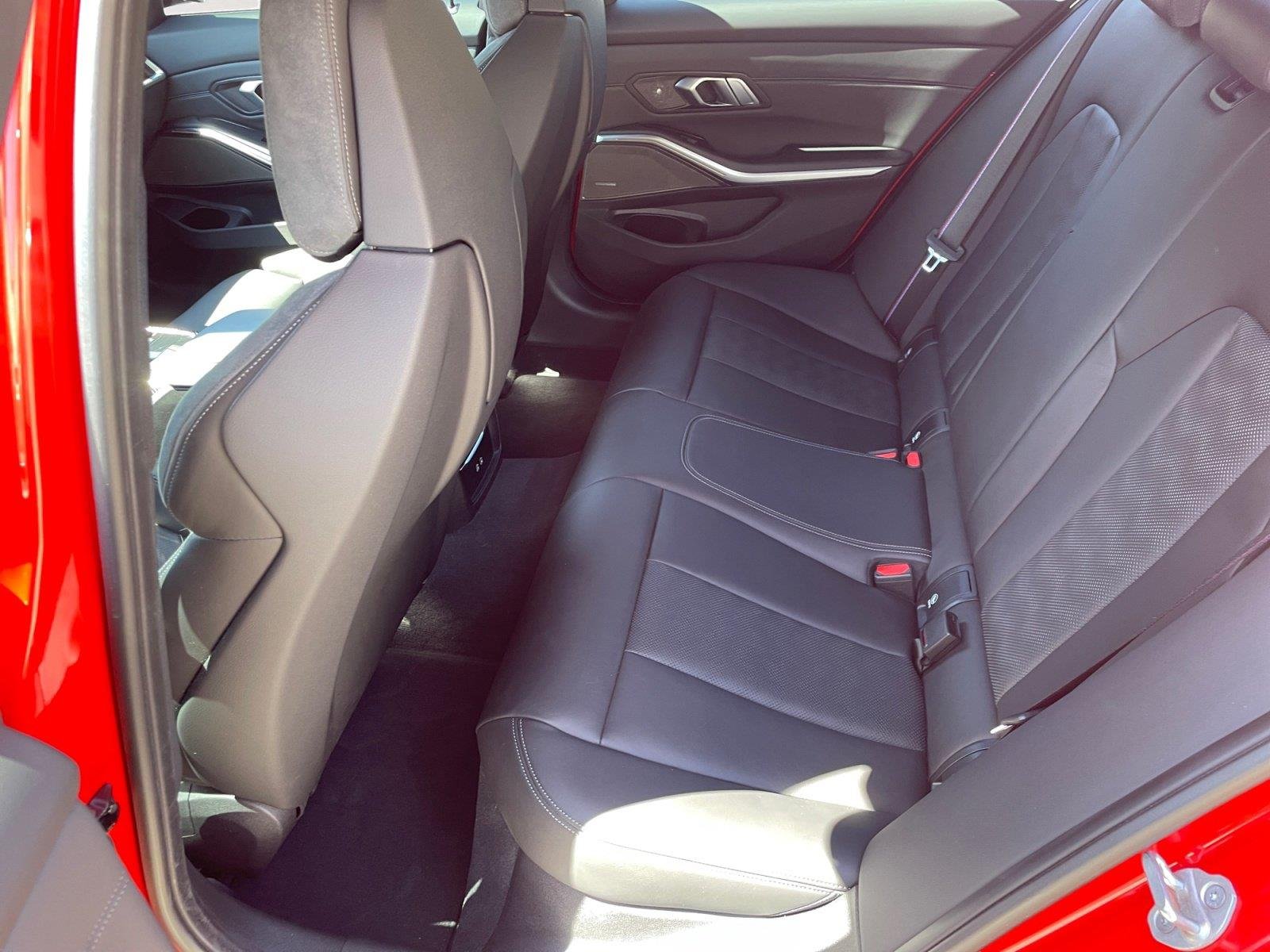 Used 2025 Toronto Red Metallic BMW Competition xDrive image 13