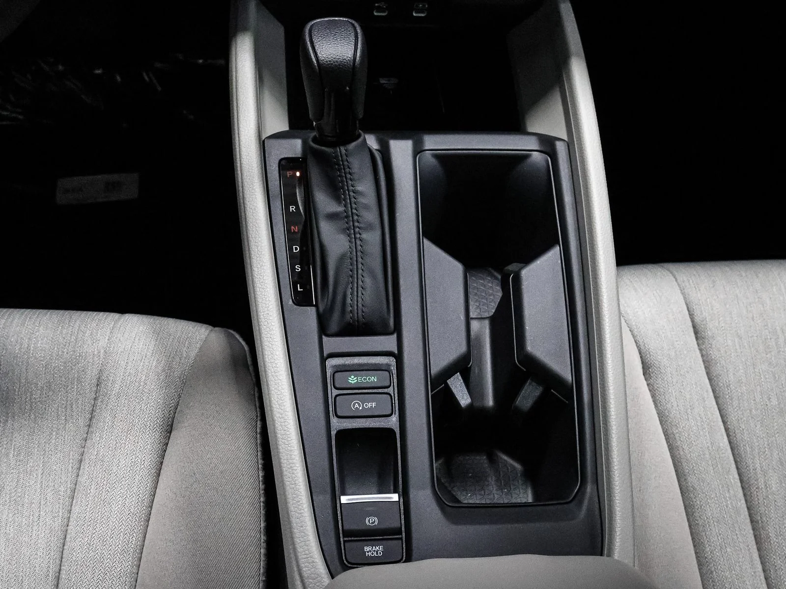 New 2026 Platinum White Pearl Honda LX image 27