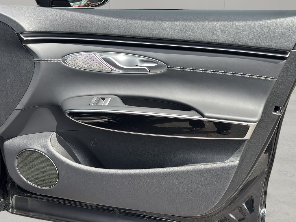 2026 GENESIS GV70 - Photo 33