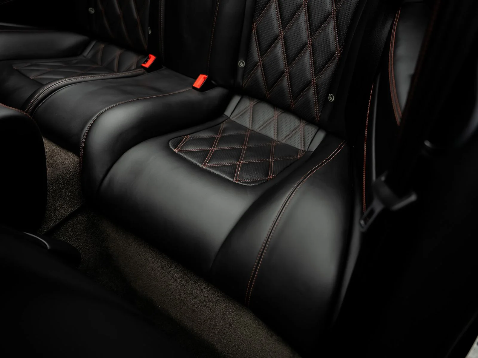 Used 2013 Black Bentley Le Mans Edition image 40