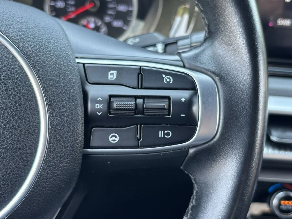Used 2022 Black Kia GT-Line image 28