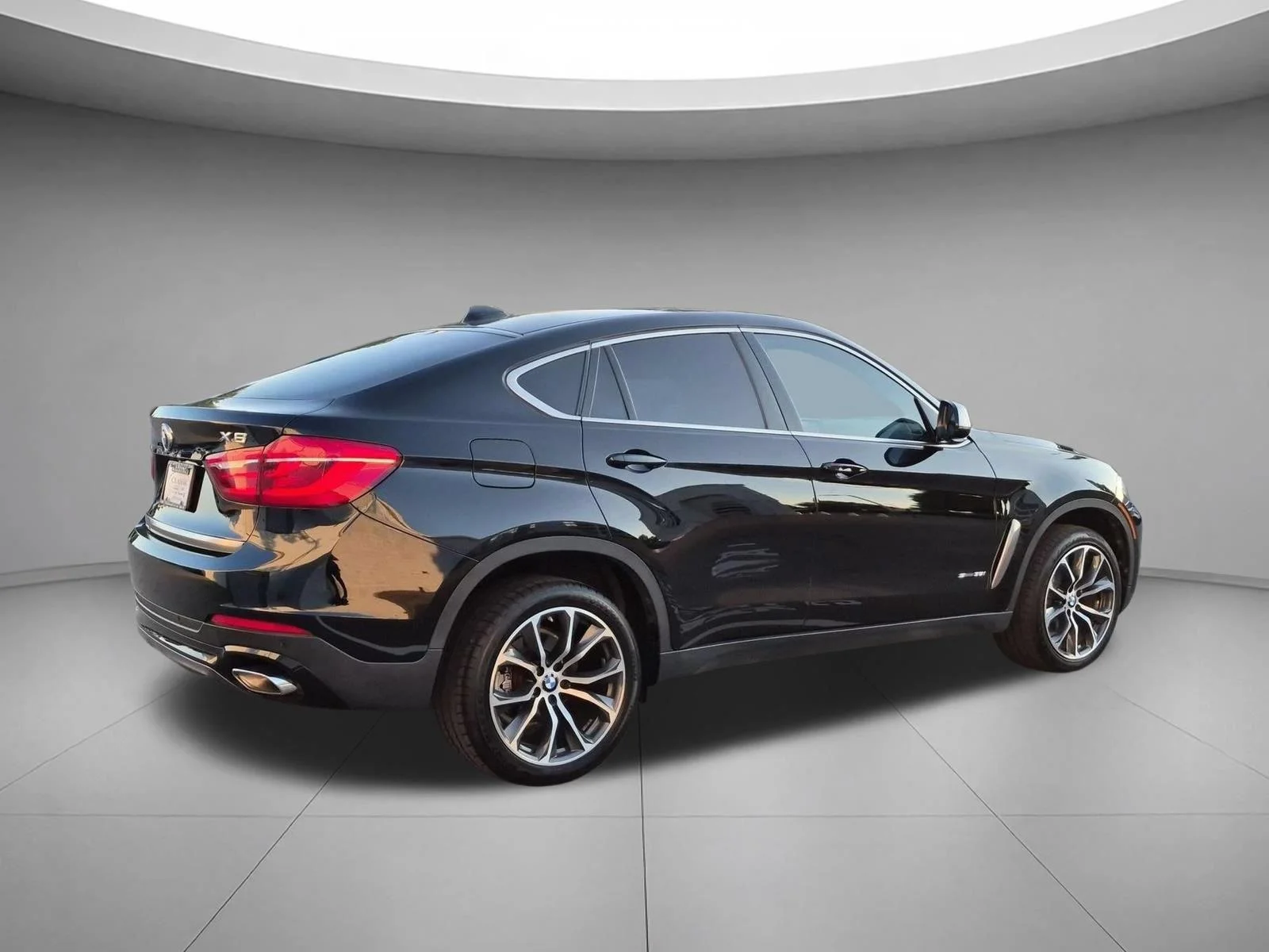 Used 2019 Jet Black BMW sDrive35i image 5