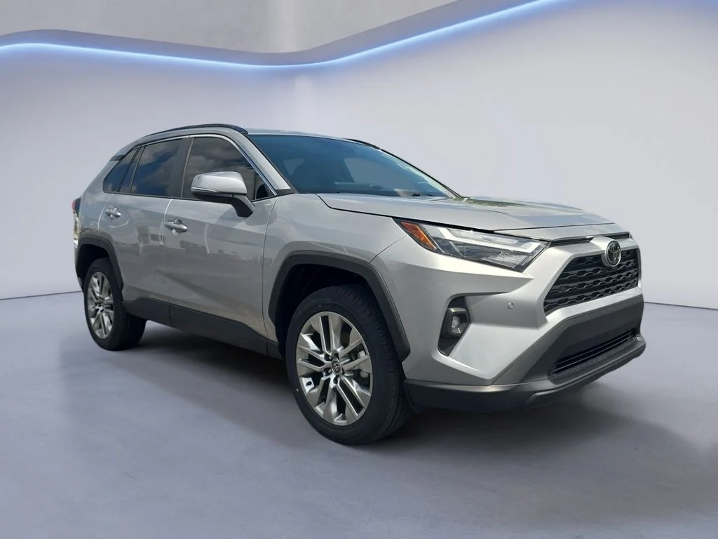 Used 2024 Silver Sky Metallic Toyota XLE Premium image 8