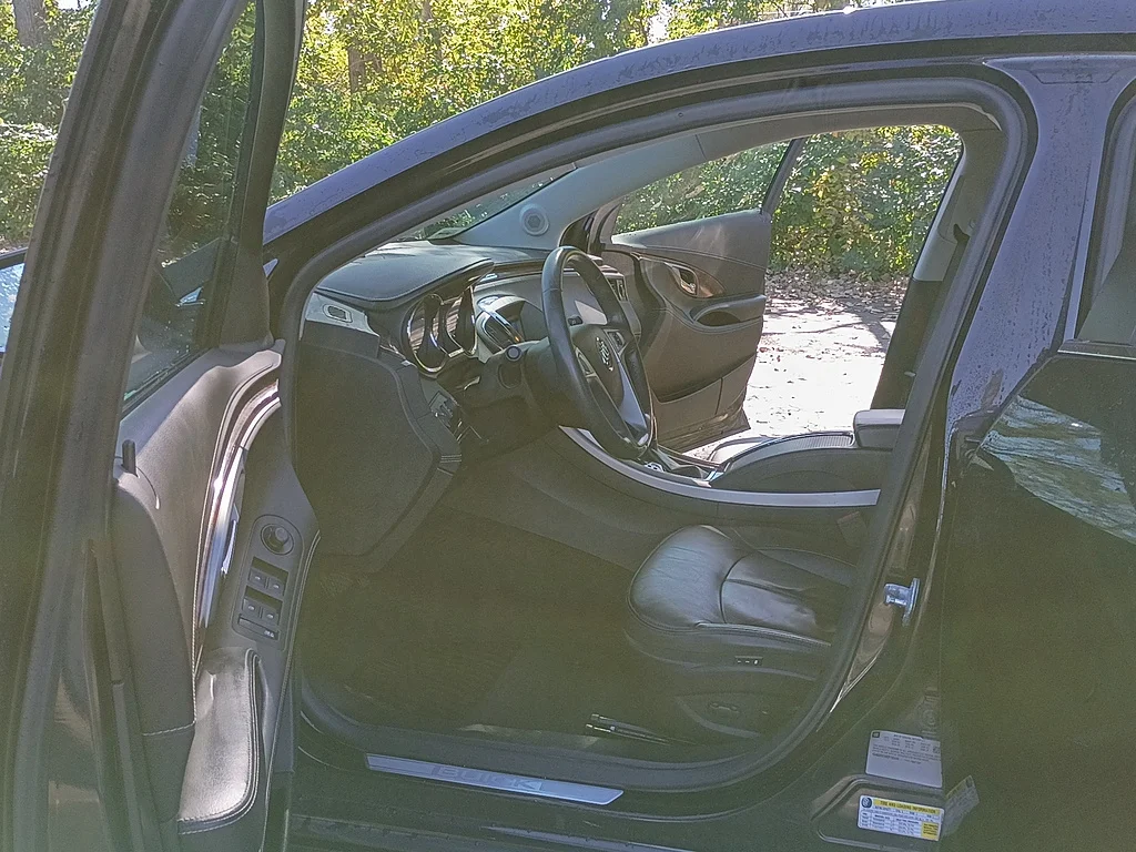 2012 Buick LaCrosse Premium 1, photo 11 of 12