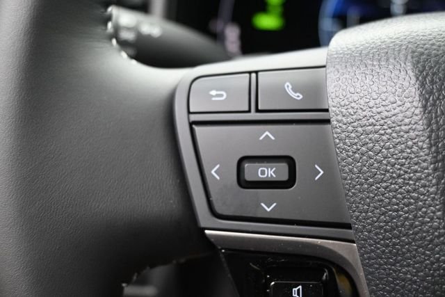 Used 2026  Toyota SE image 18