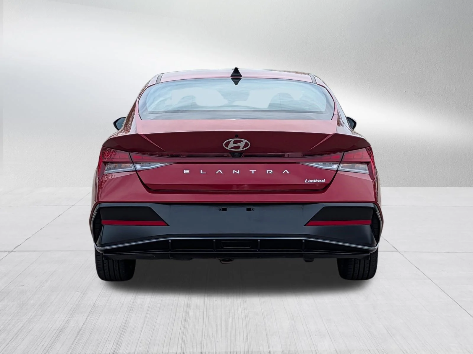 Used 2025 Ultimate Red Hyundai Limited image 6