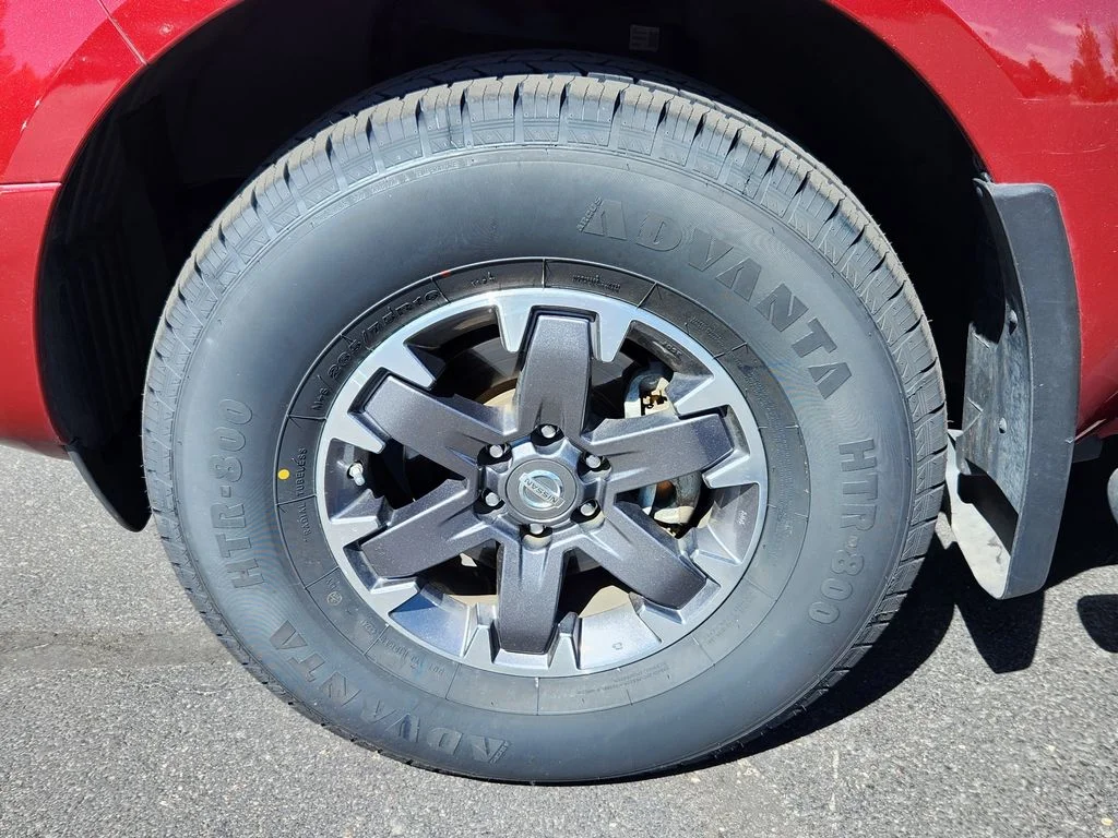 Used 2019 Cayenne Red Metallic Nissan PRO-4X image 18