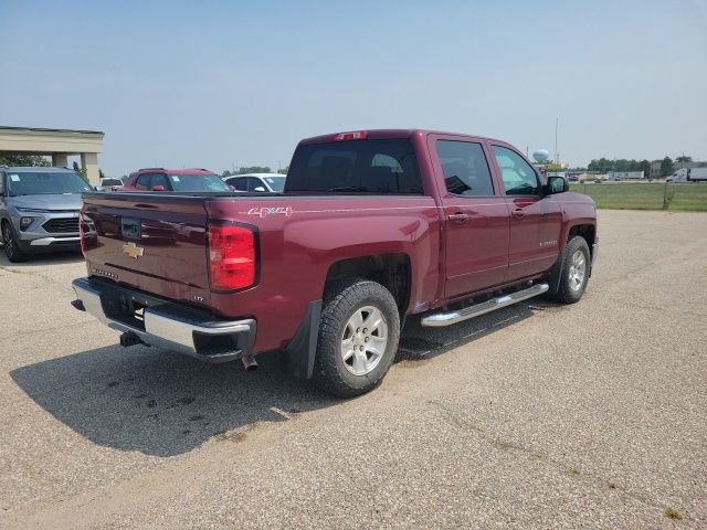 Used 2015 Deep Ruby Metallic Chevrolet LT image 19
