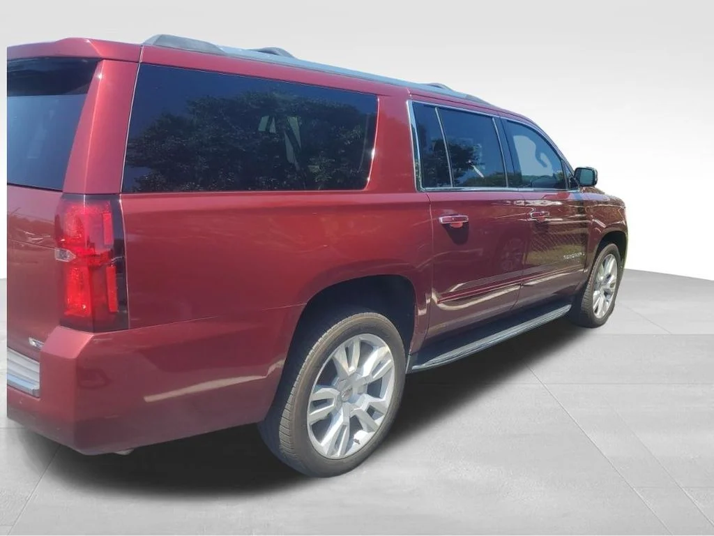 Used 2018 Red Chevrolet Premier image 6