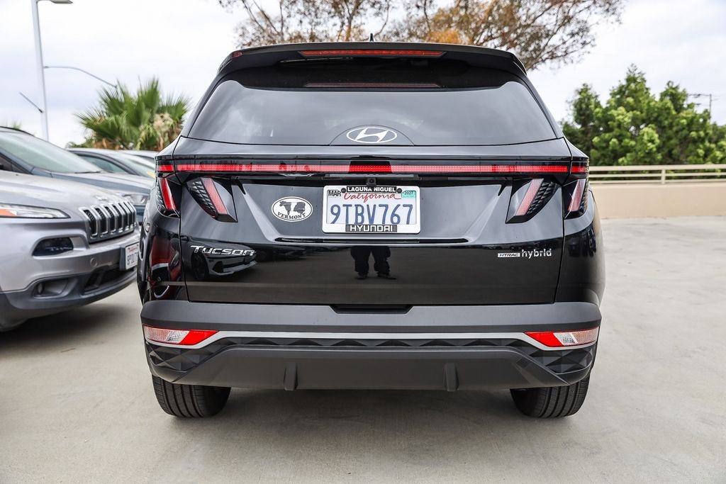 Certified Used 2024 Black Hyundai SEL Convenience image 9