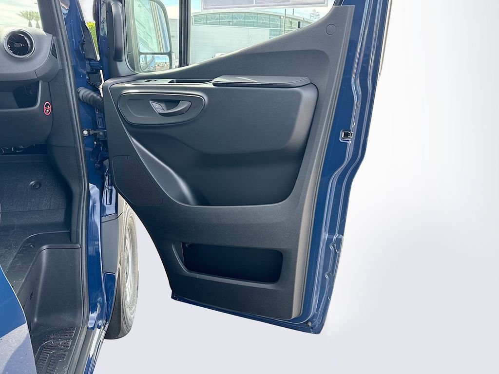 New 2026 Steel Blue Mercedes-Benz Cargo 144 WB image 25