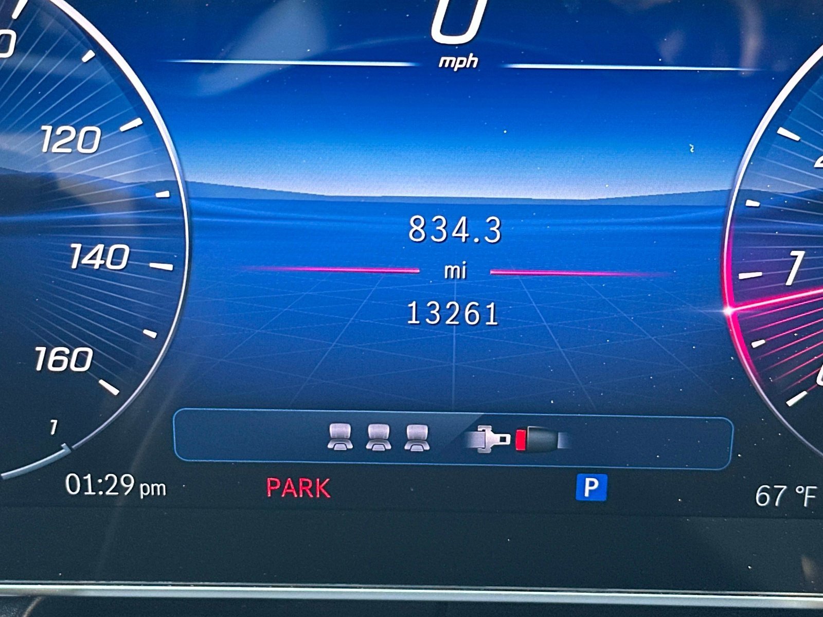 Certified Used 2025 Polar White Mercedes-Benz GLC 300 image 20