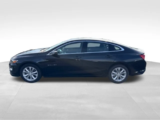 1G1ZD5ST8SF126048