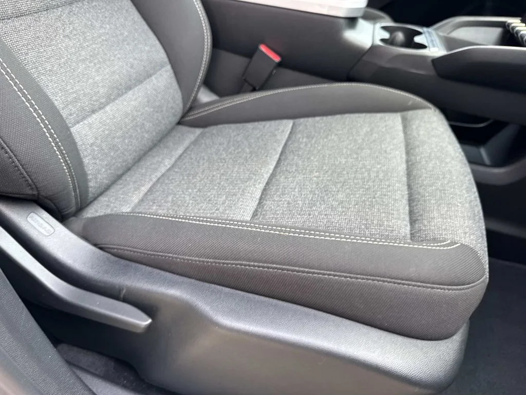 Used 2026 Gray GMC Elevation image 27