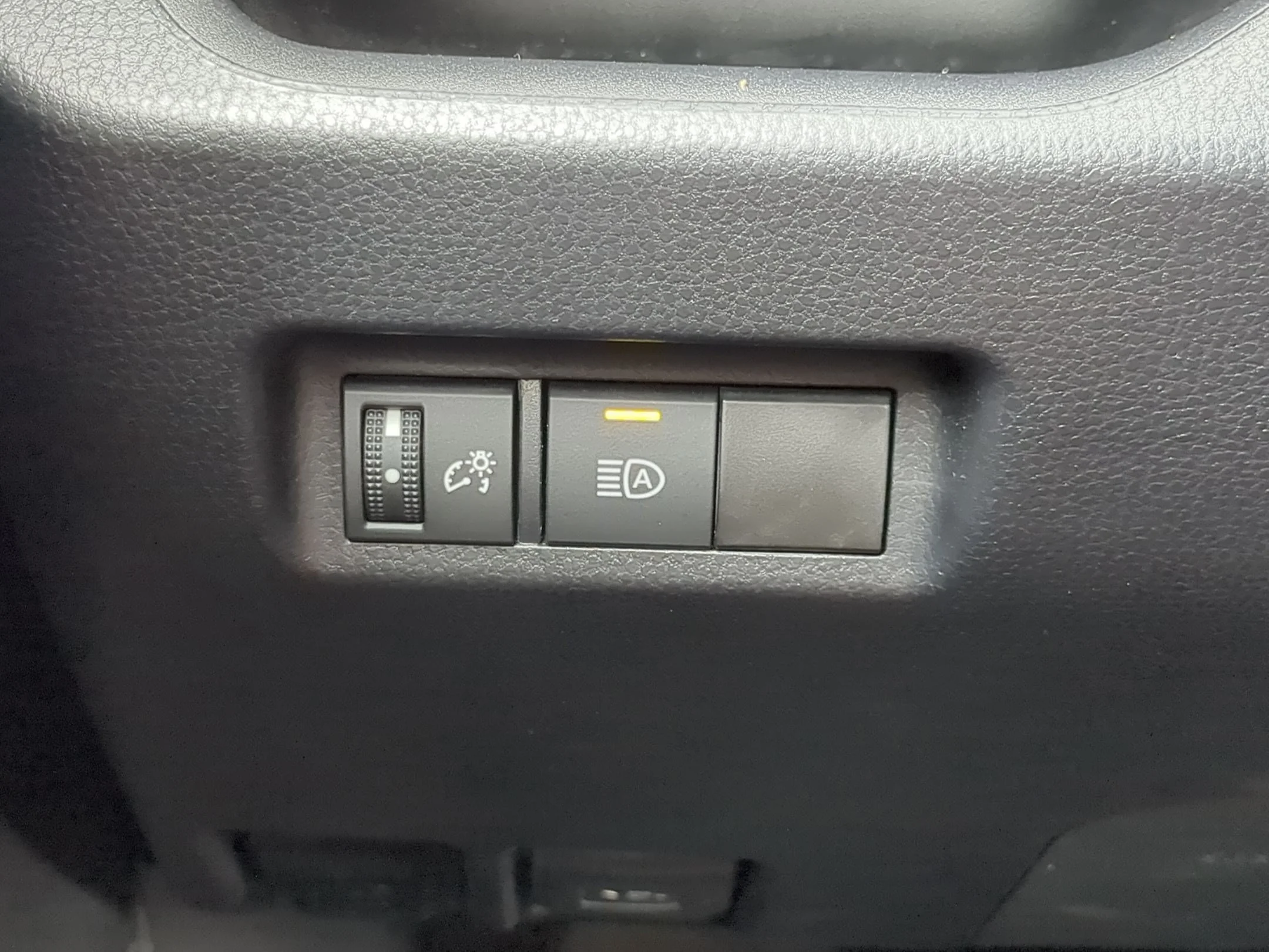 Used 2021 Midnight Black Metallic Toyota LE image 17