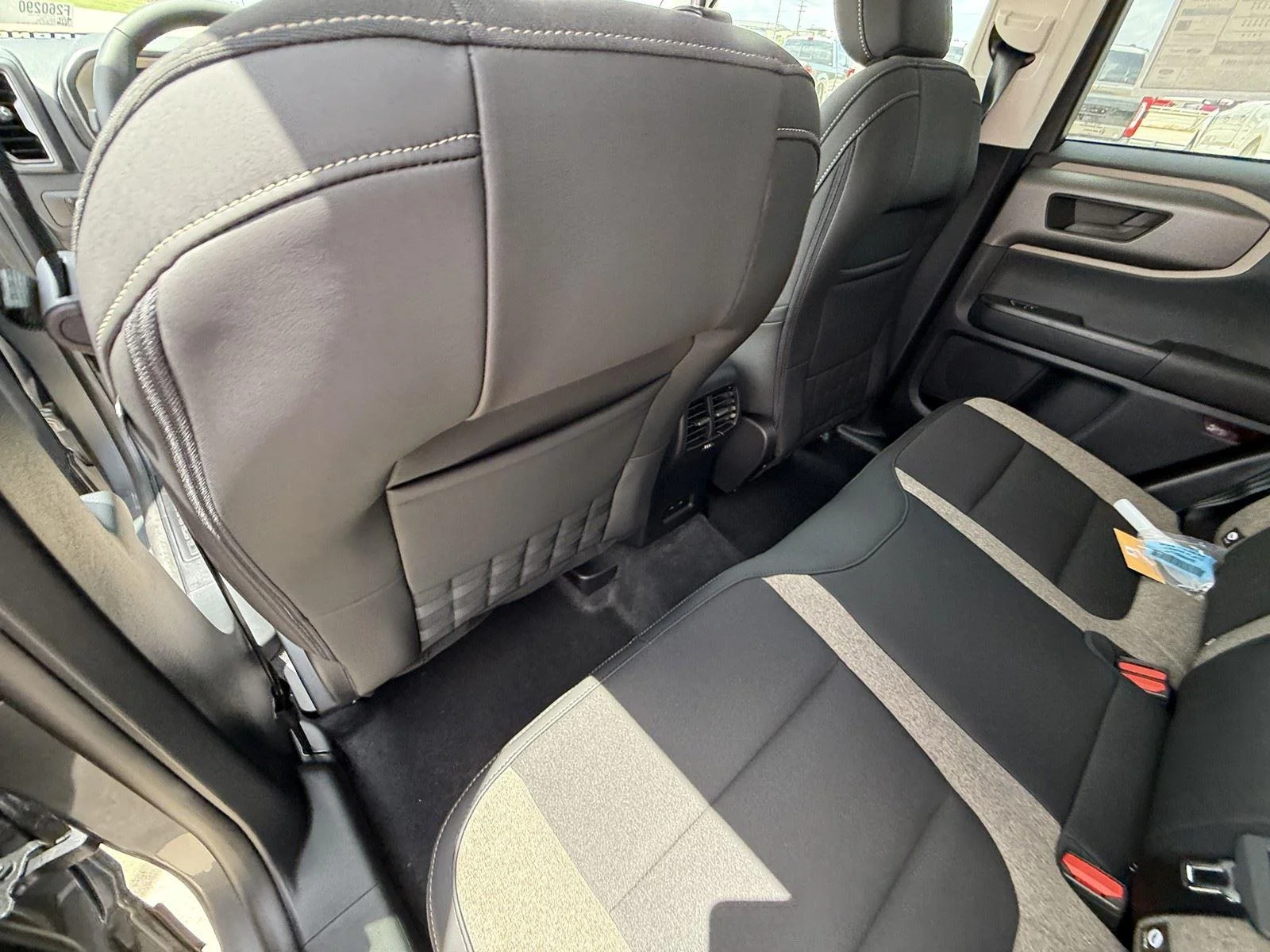 New 2026 Carbonized Gray Metallic Ford Big Bend image 23