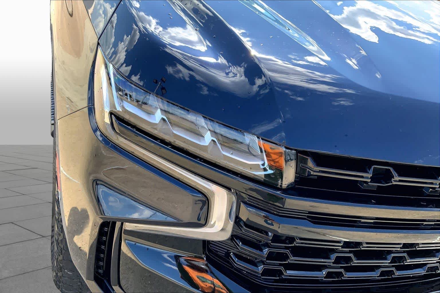 Certified Used 2023 Midnight Blue Metallic Chevrolet Z71 image 27
