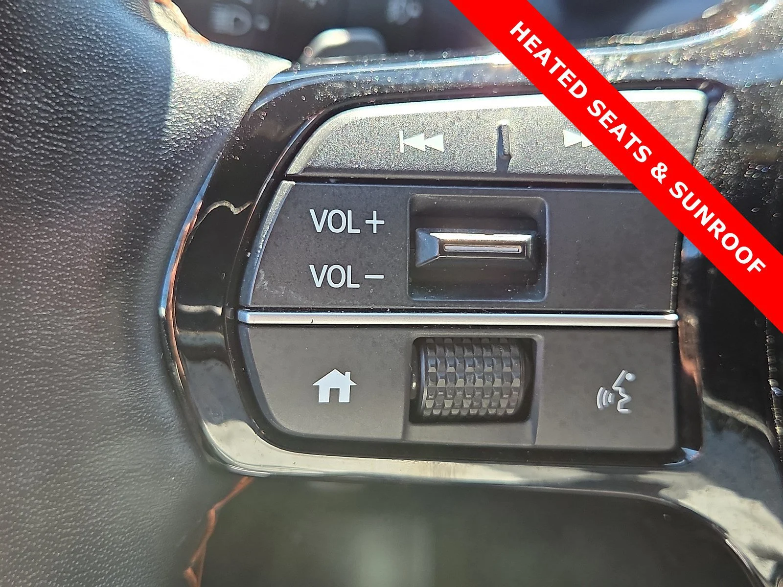Used 2024 Radiant Red Metallic II Honda TrailSport image 21
