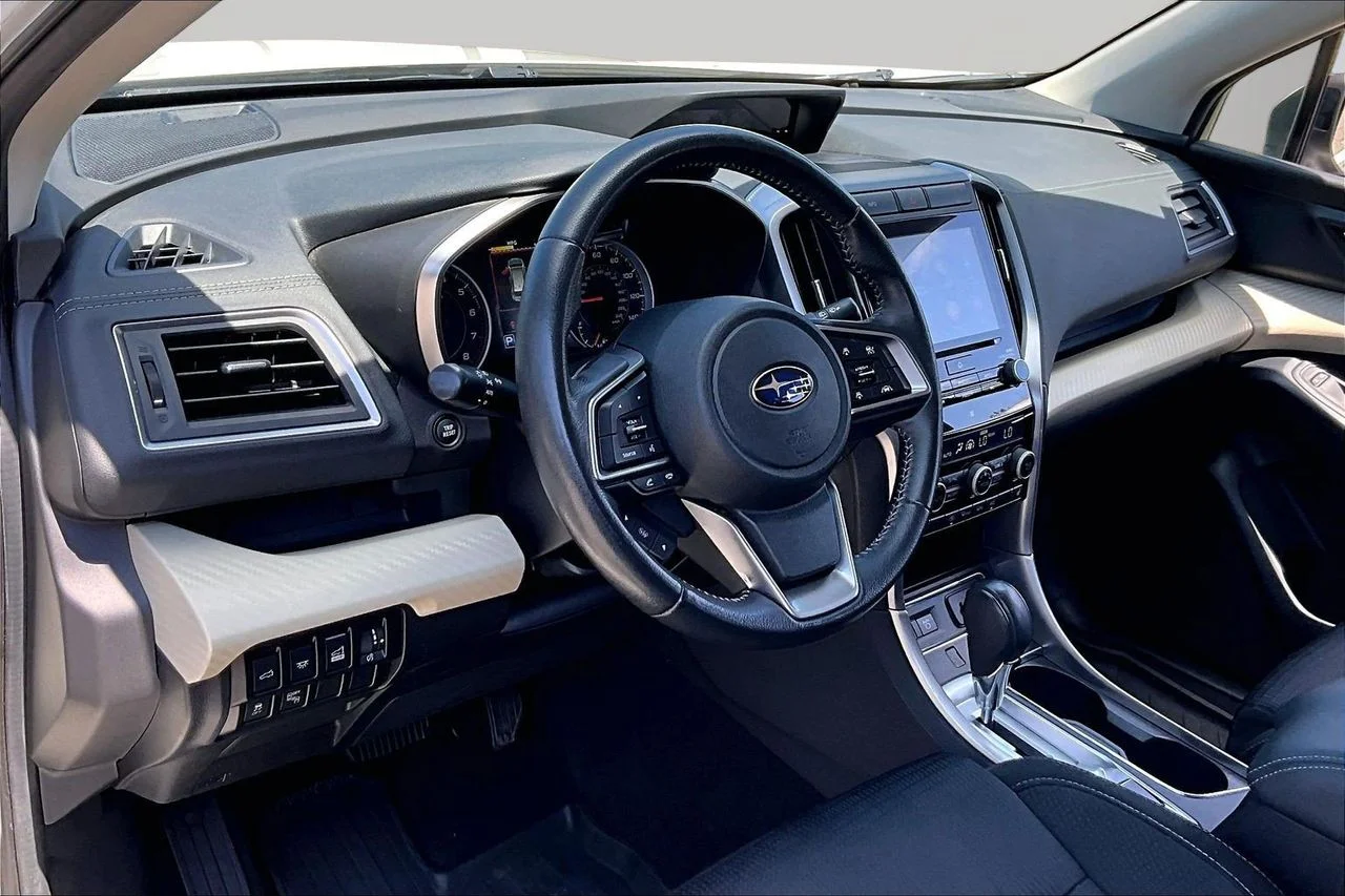 Used 2020 White Subaru Premium image 17