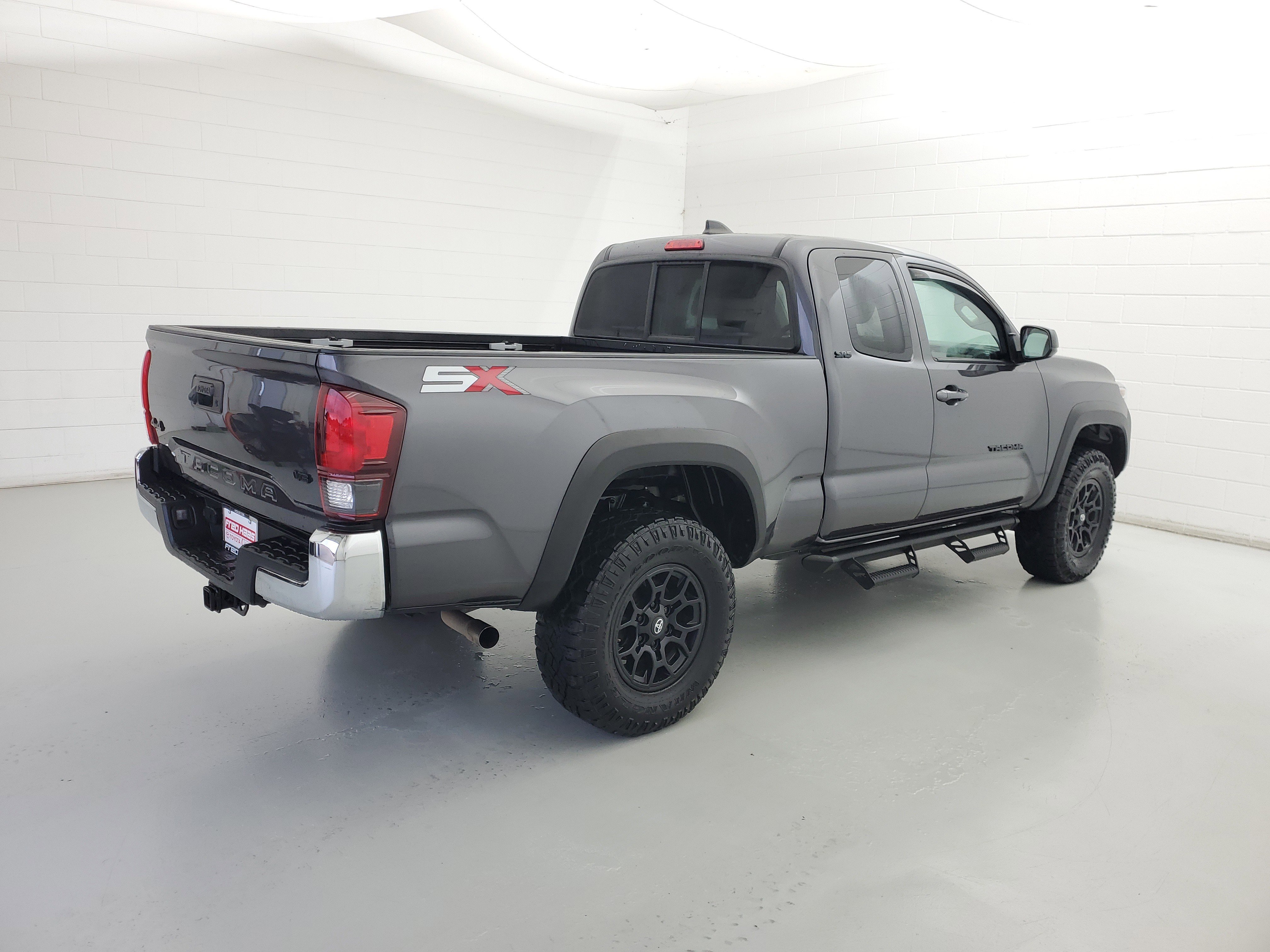 Used 2023 Magnetic Gray Metallic Toyota SR5 image 5